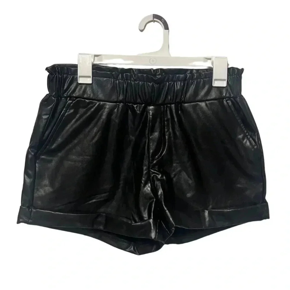 NWT Sincerely June Faux Leather Black Short Size Medium